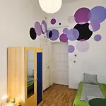 Cozy Near The New York Cafe With Private Bathroom *