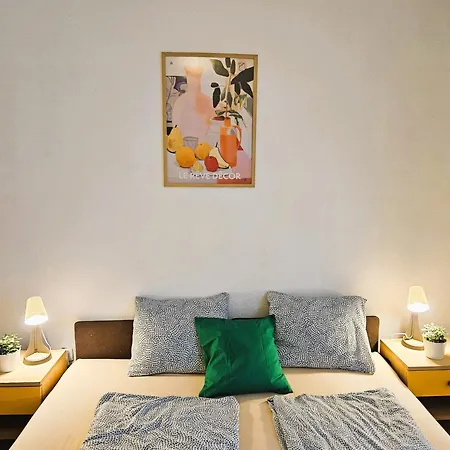 Cozy Near The New York Cafe With Private Bathroom * Budapeste