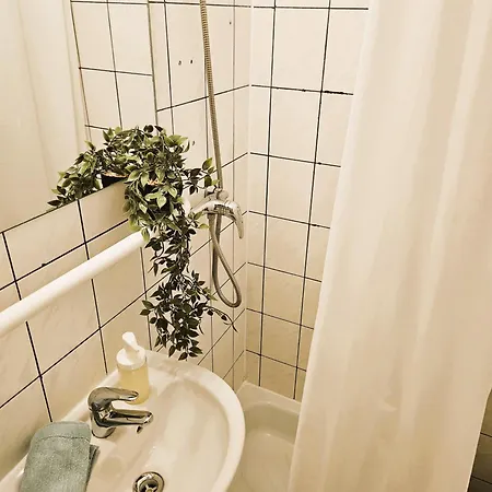 Cozy Near The New York Cafe With Private Bathroom * Boedapest